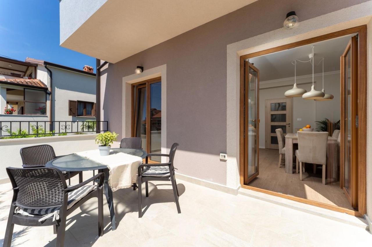 Apartments Alloro By Seeadria Agency Novigrad Istria Eksteriør billede