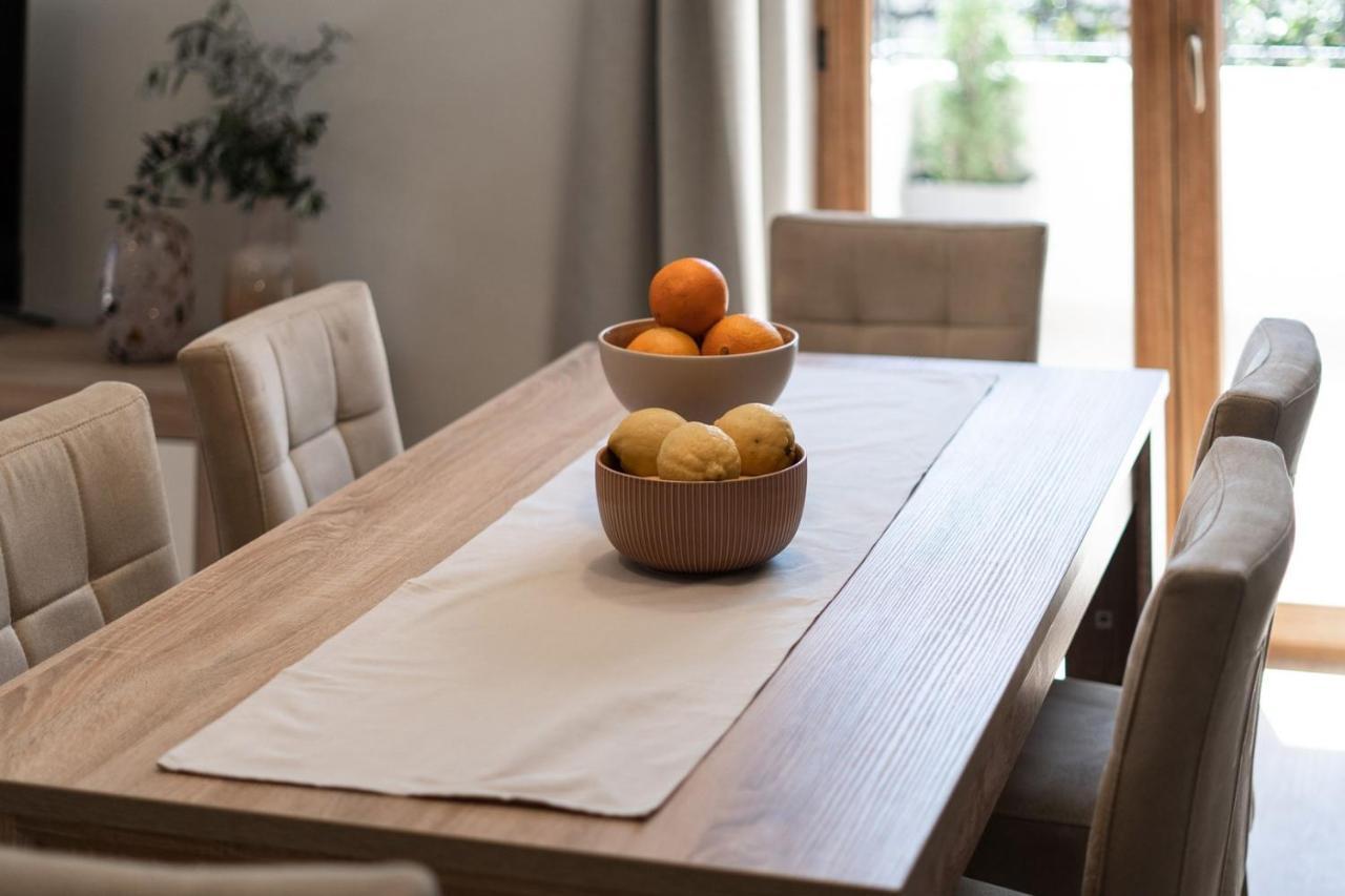 Apartments Alloro By Seeadria Agency Novigrad Istria Eksteriør billede