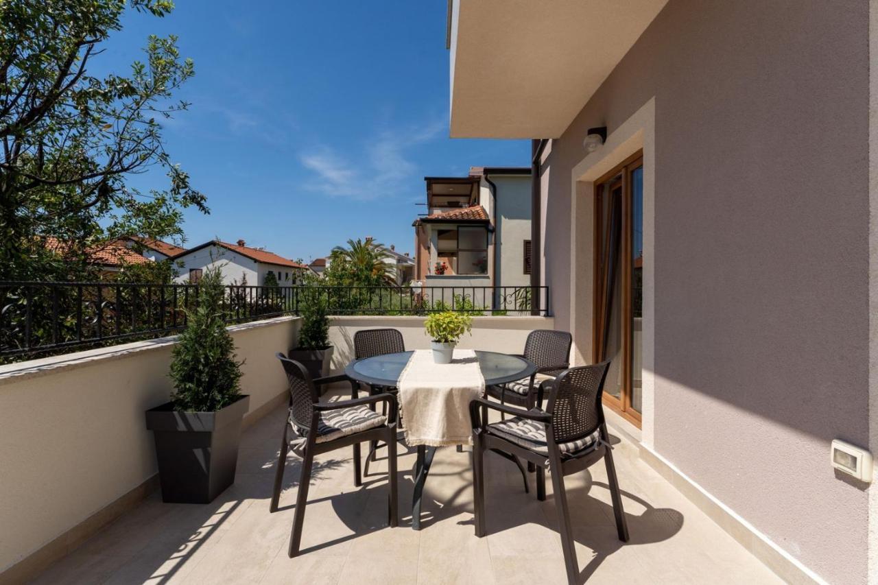 Apartments Alloro By Seeadria Agency Novigrad Istria Eksteriør billede